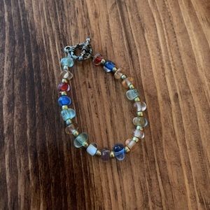 Multicolored bead bracelet